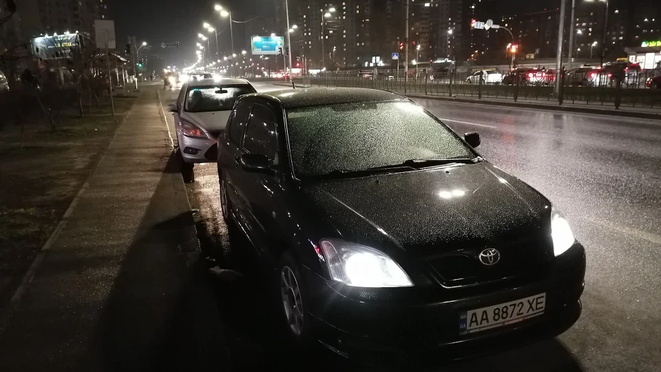 Toyota Corolla 2