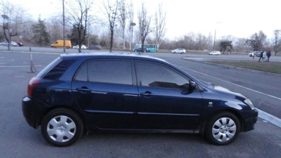 Toyota Corolla 2