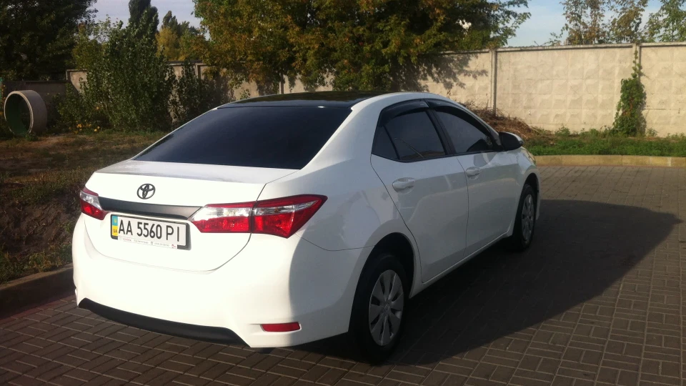 Toyota Corolla 4