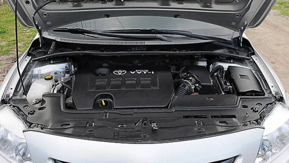 Toyota Corolla 2
