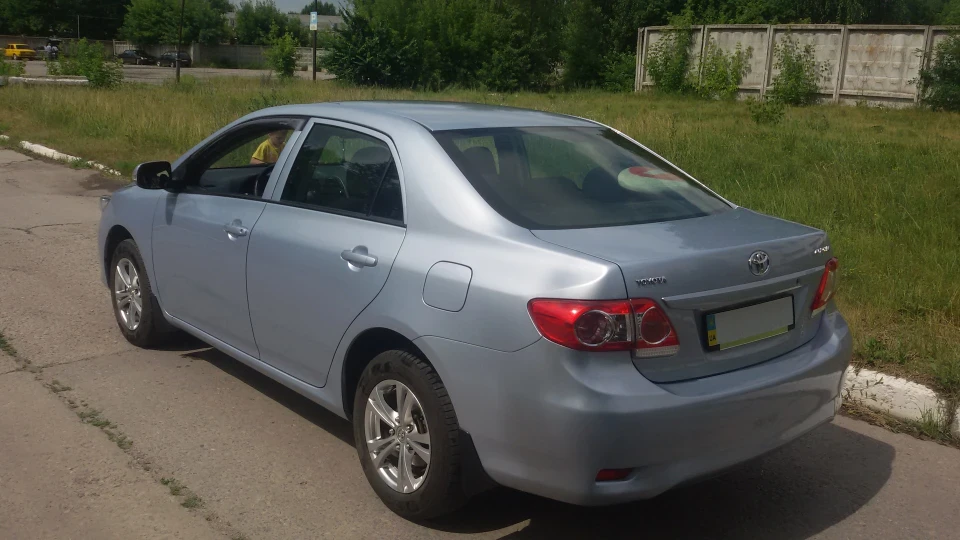 Toyota Corolla 4