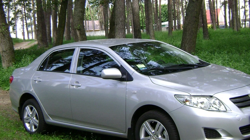 Toyota Corolla 2