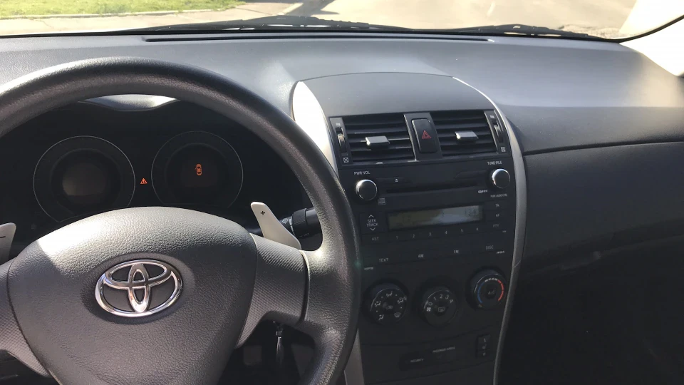 Toyota Corolla 2