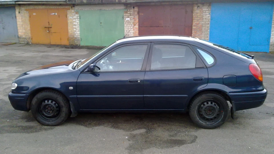 Toyota Corolla 2