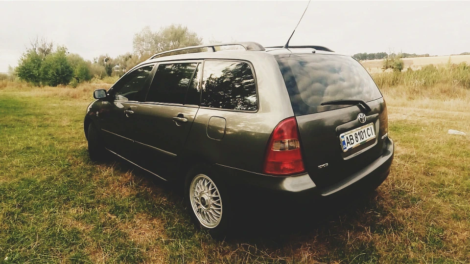 Toyota Corolla 4