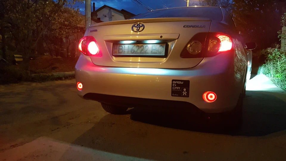 Toyota Corolla 2