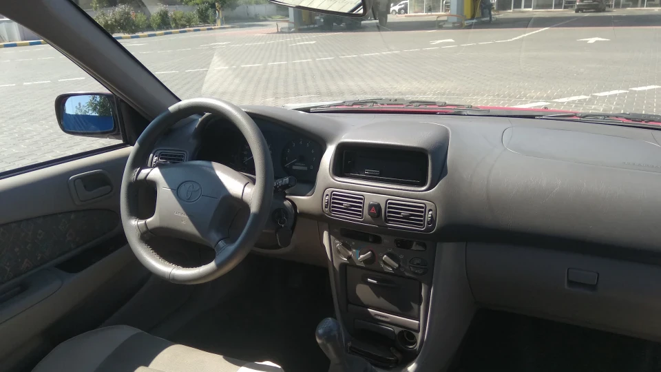 Toyota Corolla 3