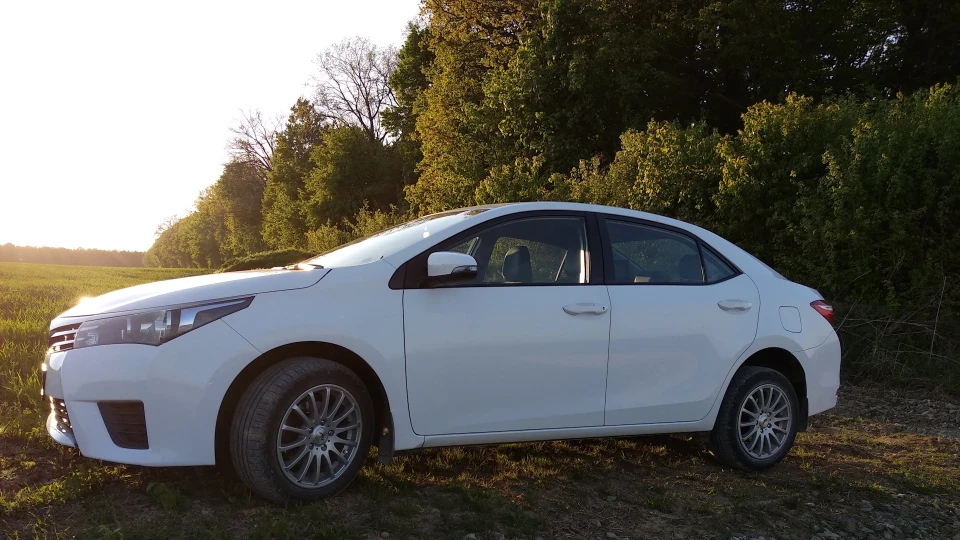 Toyota Corolla 3