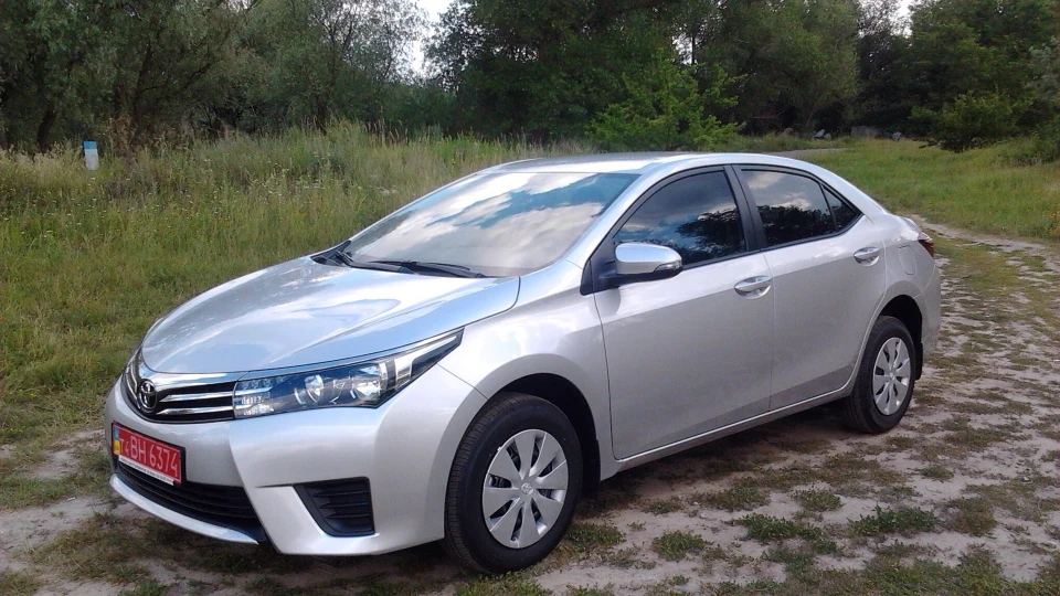 Toyota Corolla 2