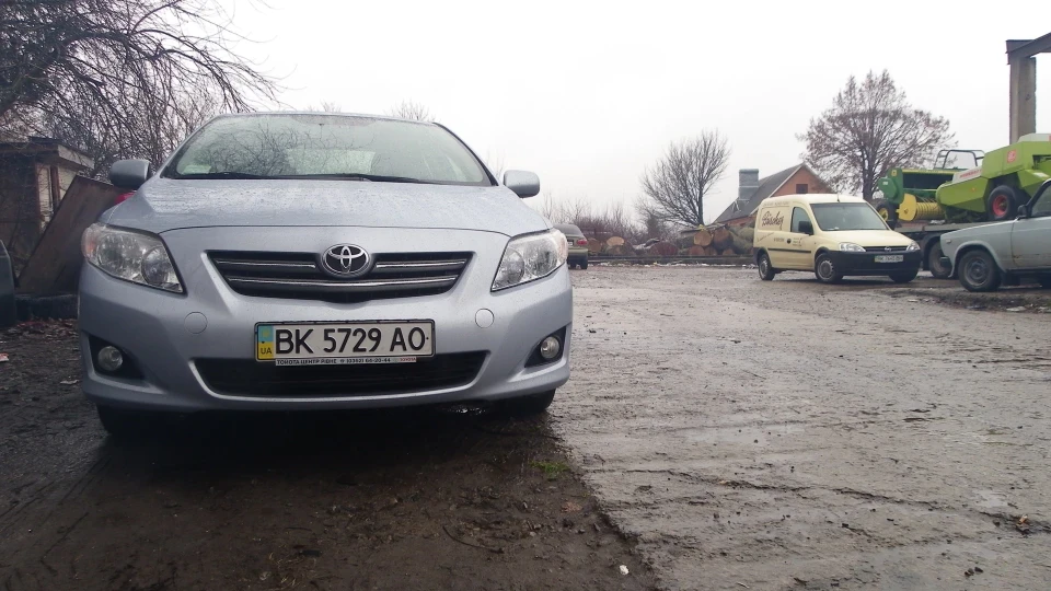 Toyota Corolla 2