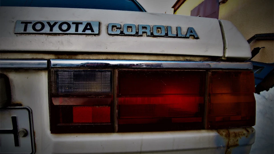 Toyota Corolla 4