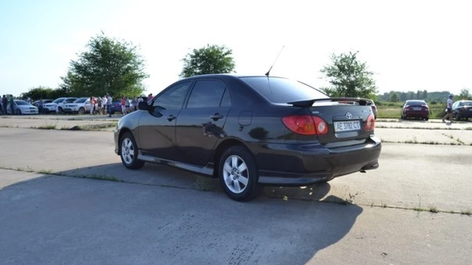 Toyota Corolla 2