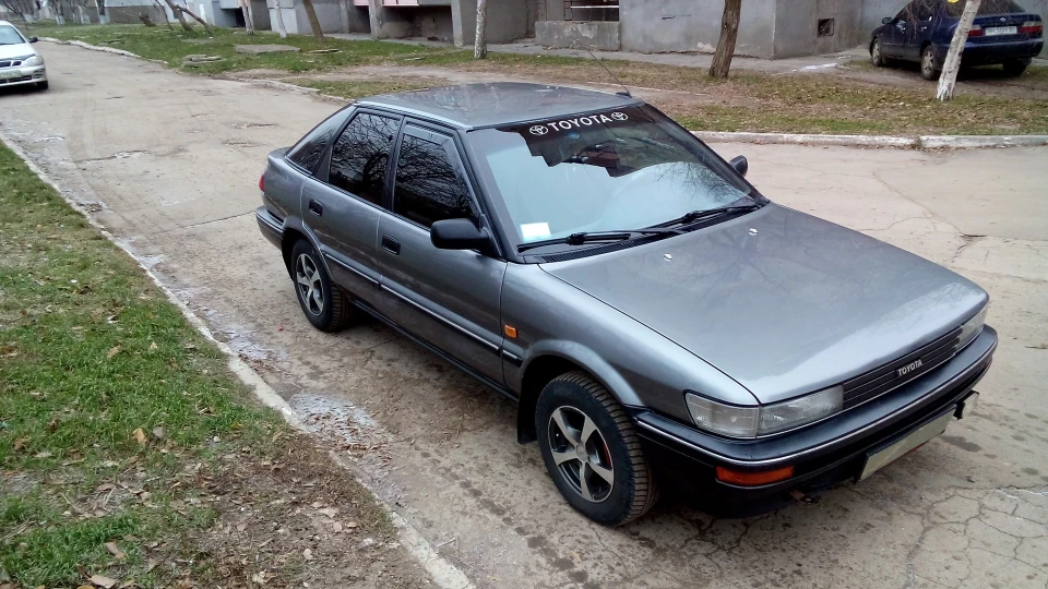 Toyota Corolla 2