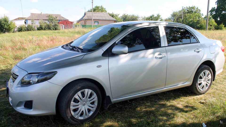 Toyota Corolla 4