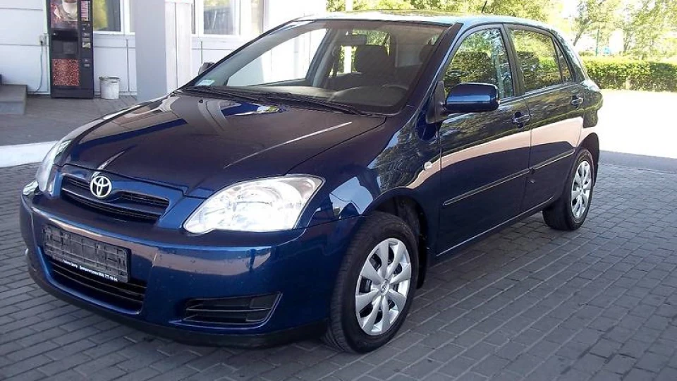 Toyota Corolla 2