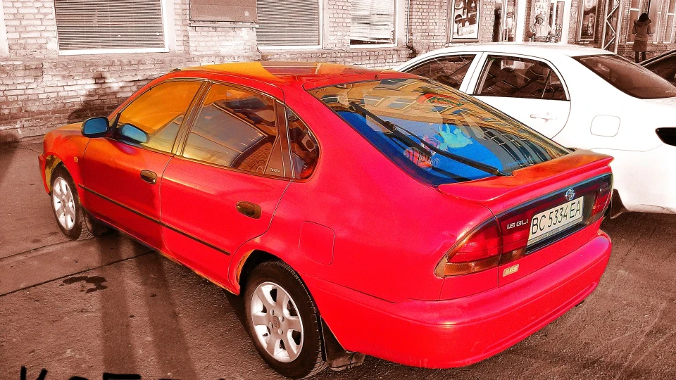 Toyota Corolla 1.3 4E-FE GLI 2
