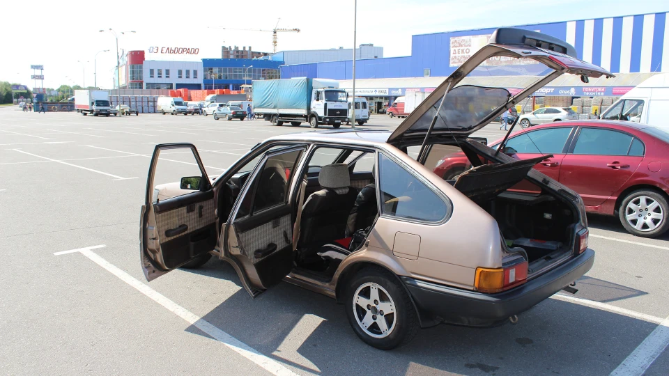 Toyota Corolla 1,3 автомат 4