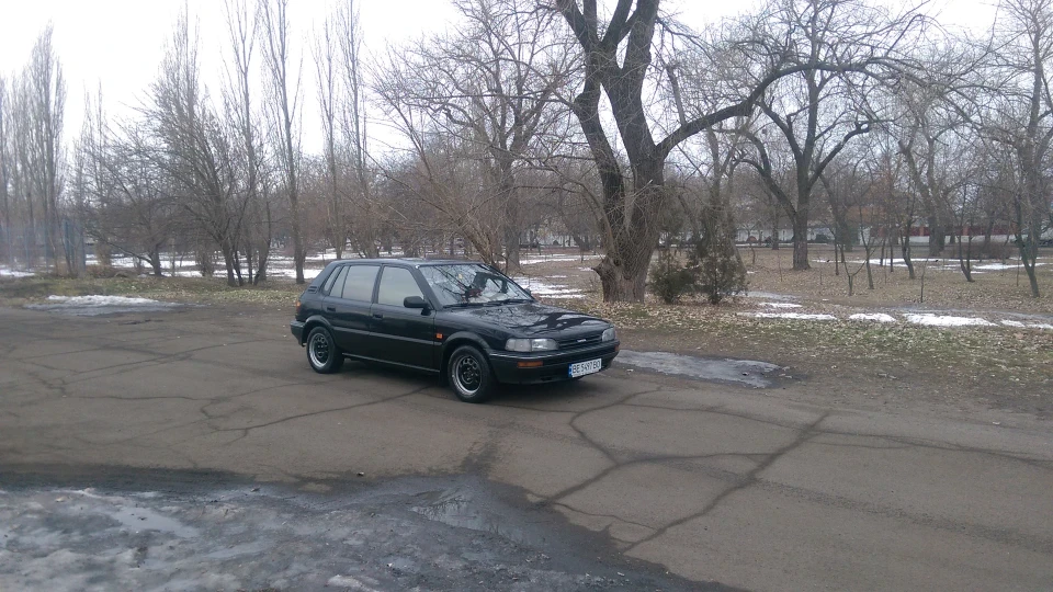Toyota Corolla 1.3 2