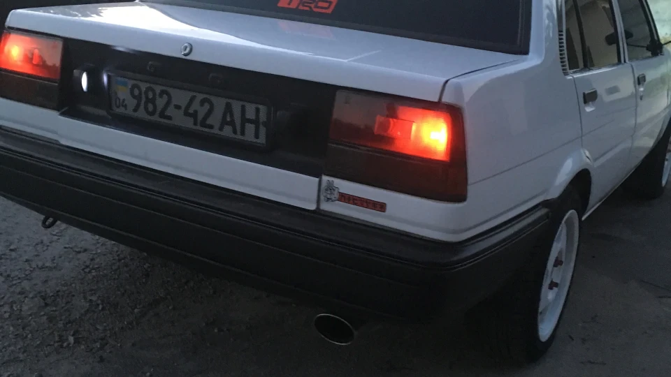 Toyota Corolla 1.6 130л.с. 5