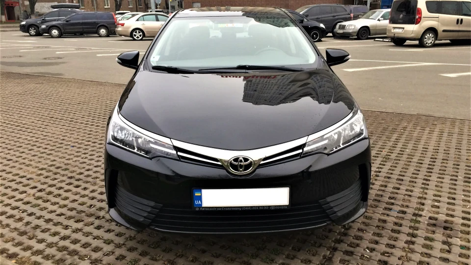 Toyota Corolla 1.6 Practic 4