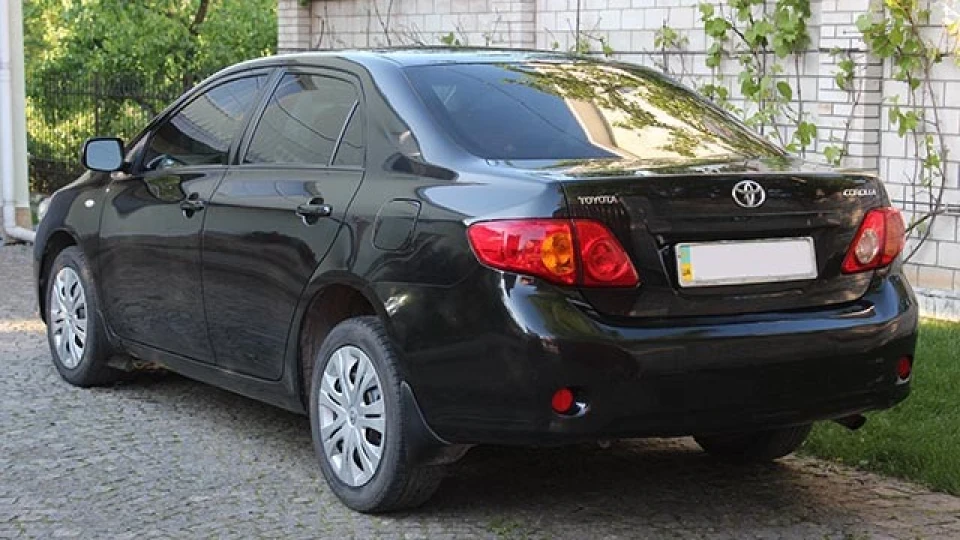 Toyota Corolla 1.6 Робот 3