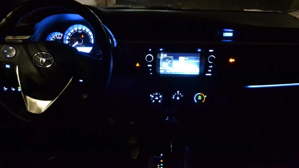 Toyota Corolla 1.6CVT 1Н2 3