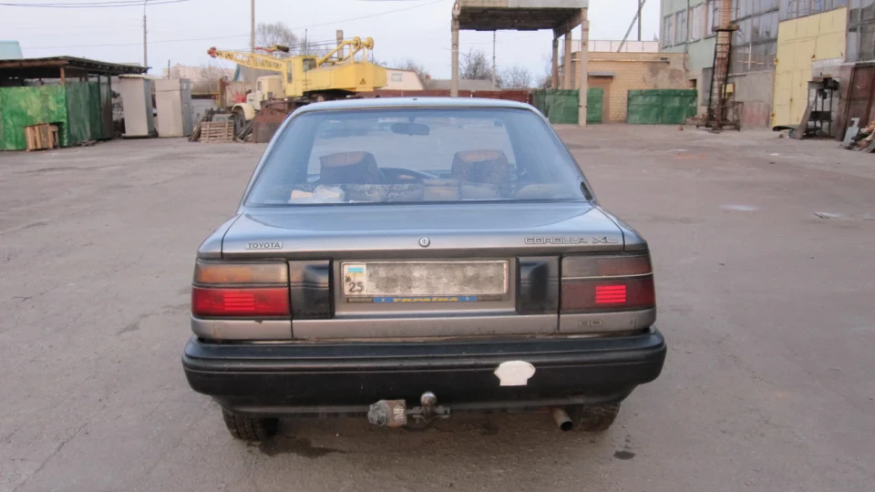 Toyota Corolla 1.8 D 3