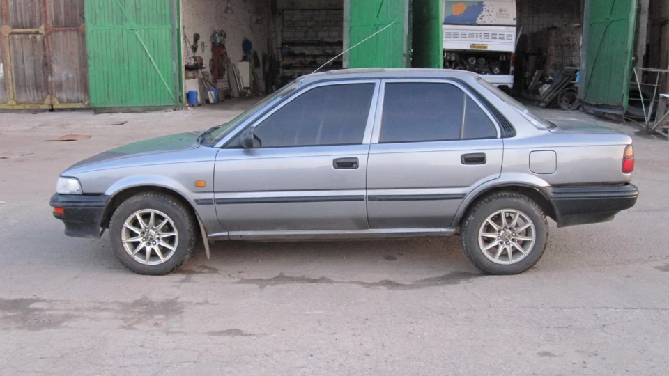 Toyota Corolla 1.8 D 5