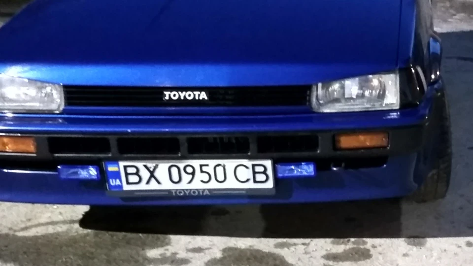 Toyota Corolla 1.8 дизельк шумний 2
