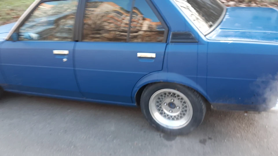 Toyota Corolla 1G FE AT 3