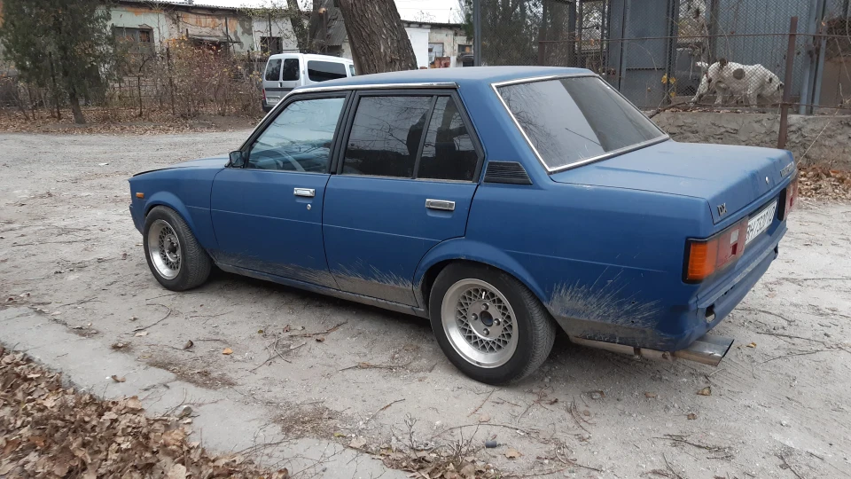 Toyota Corolla 1G FE AT 5