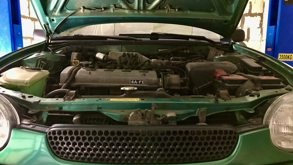 Toyota Corolla 4A-FE 2
