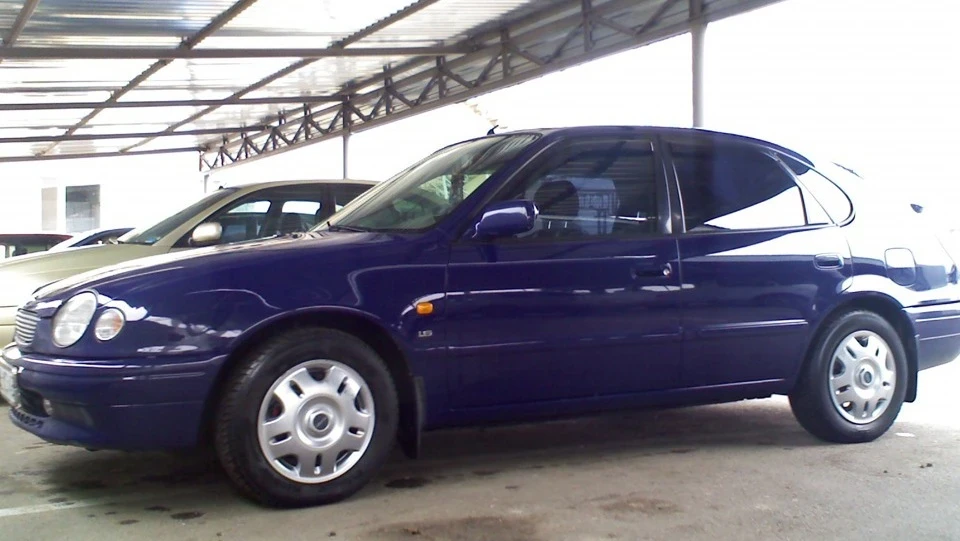 Toyota Corolla AE111L-by Pirate76 2