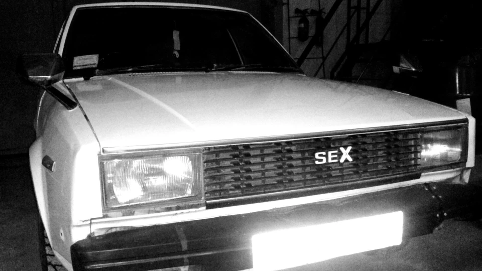 Toyota Corolla AE70 2