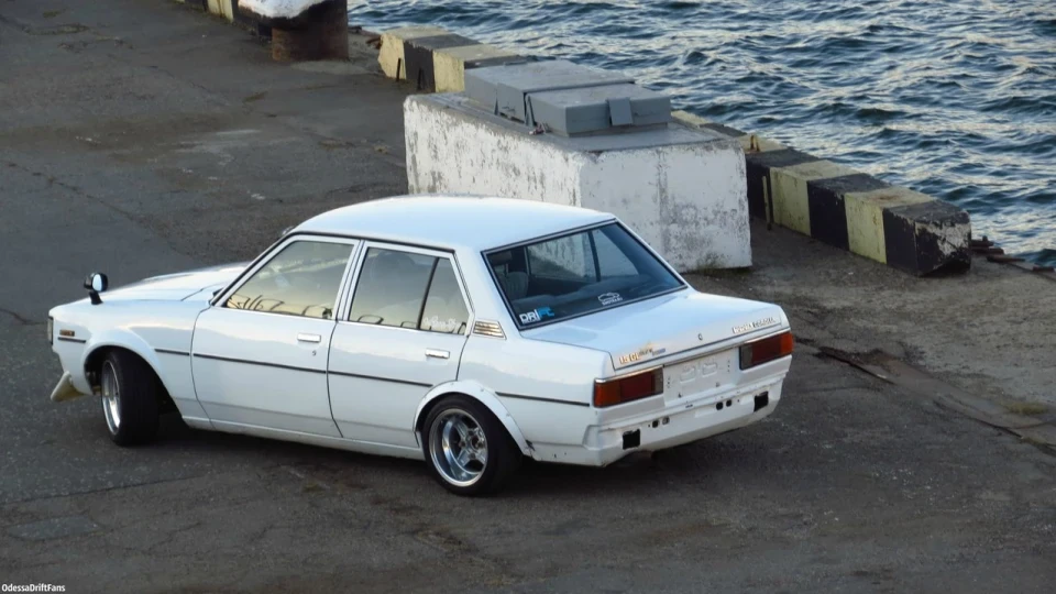 Toyota Corolla ae70 2