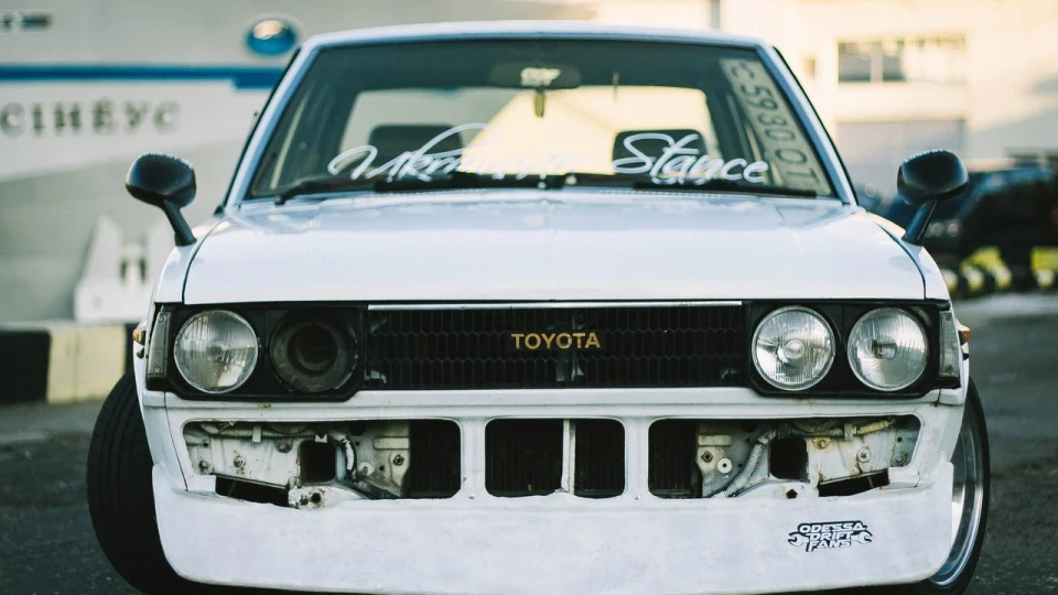 Toyota Corolla ae70 5