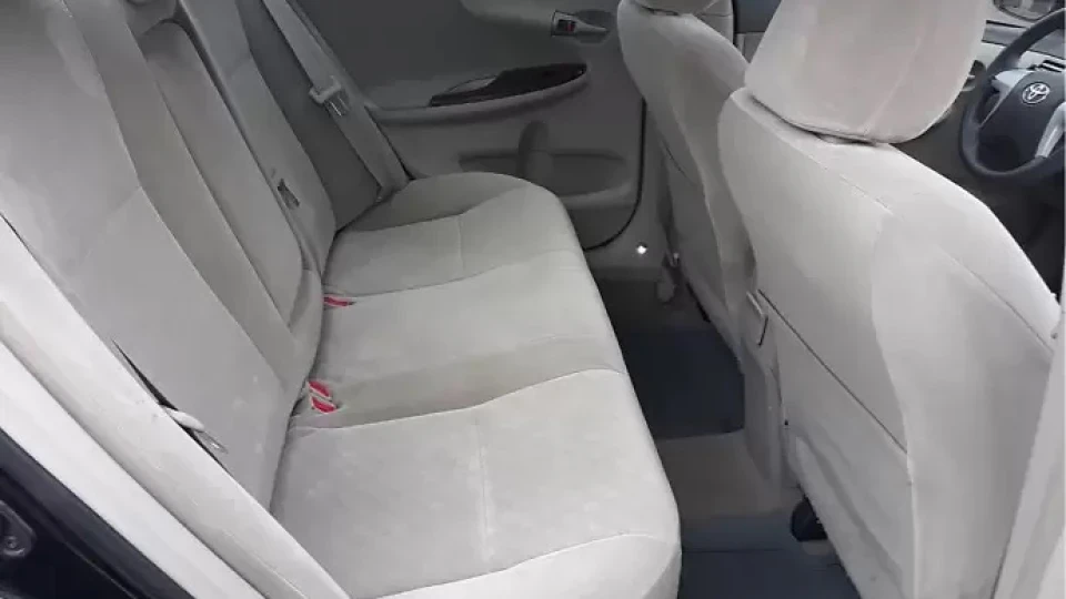 Toyota Corolla Black Cat 4