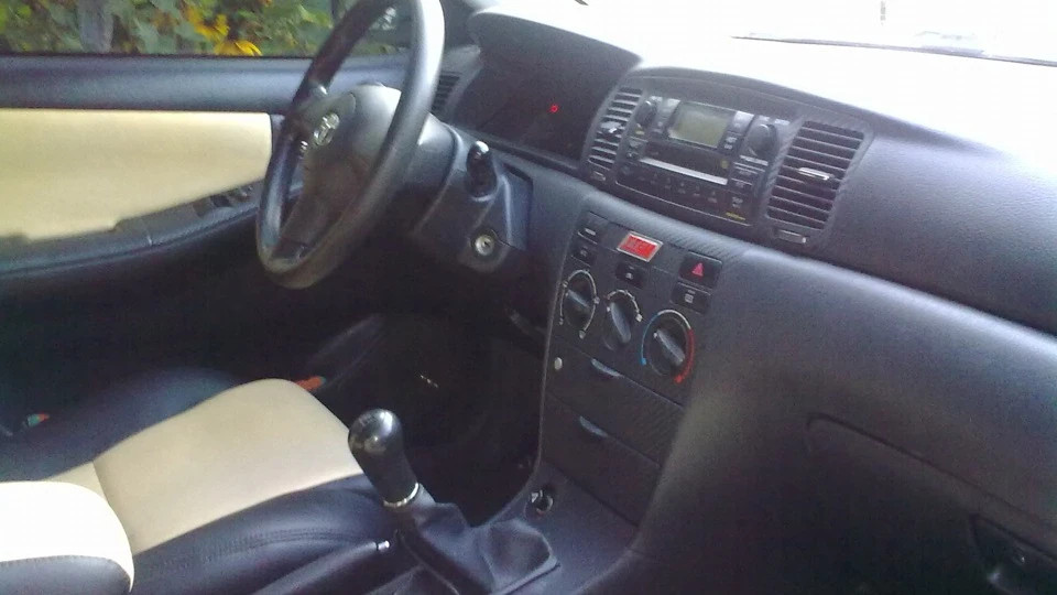 Toyota Corolla Болотний металік 5