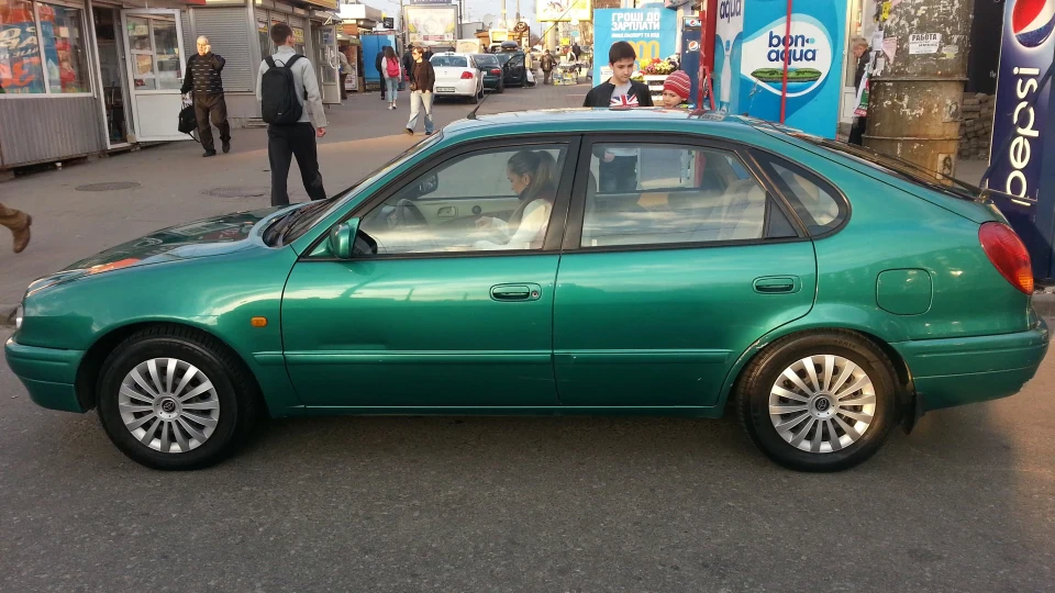 Toyota Corolla Бумбастик )
