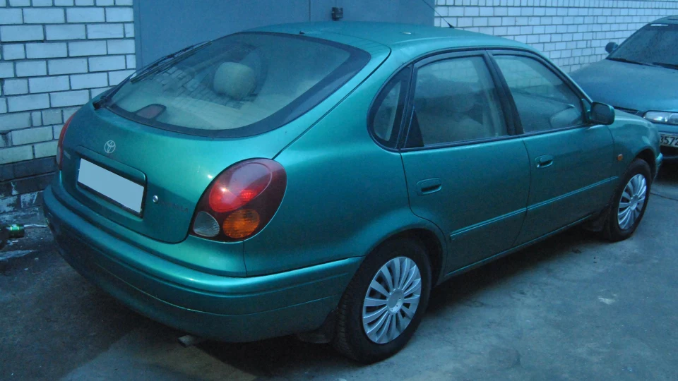 Toyota Corolla Бумбастик ) 4