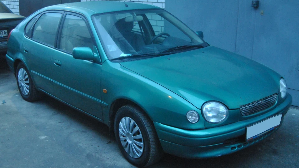 Toyota Corolla Бумбастик ) 5