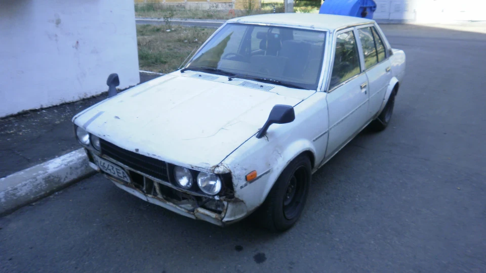 Toyota Corolla burnout KE70