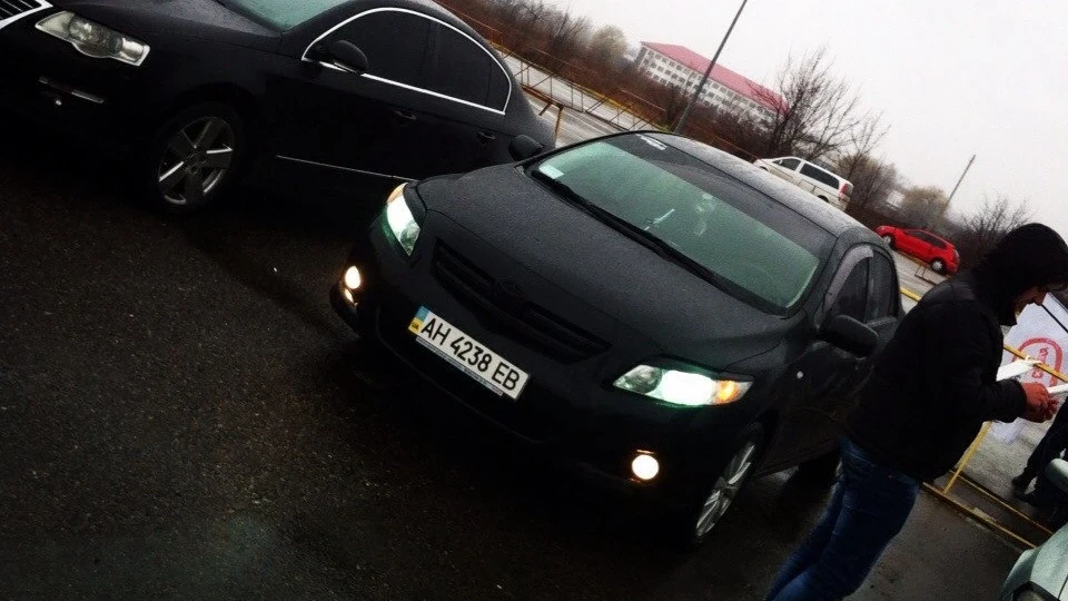 Toyota Corolla Чорненька*_* 2