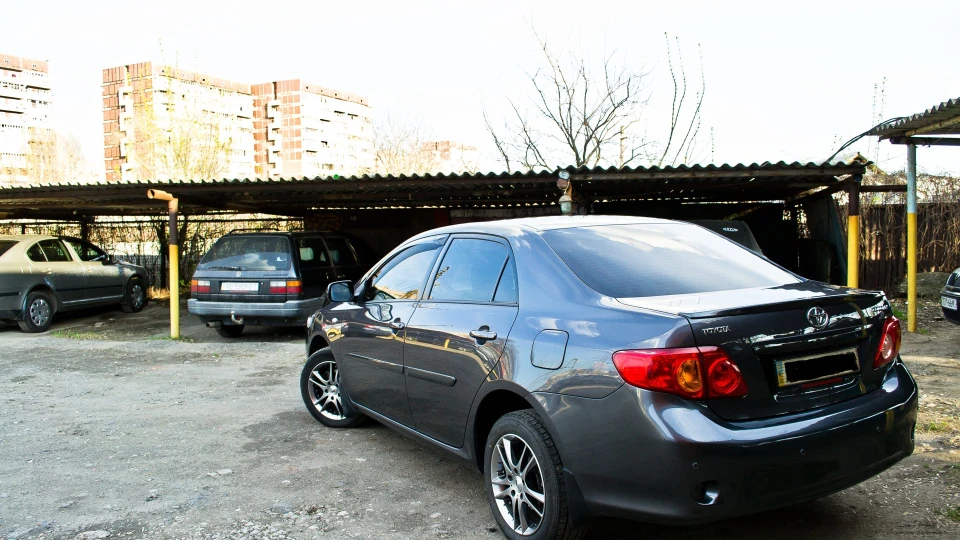Toyota Corolla Dark Grey 3