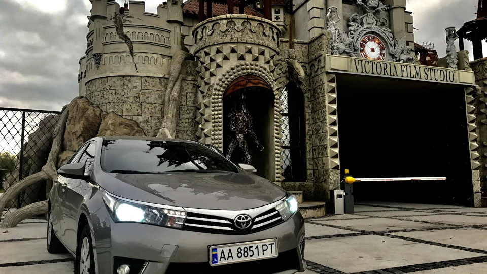 Toyota Corolla Карамелька 4