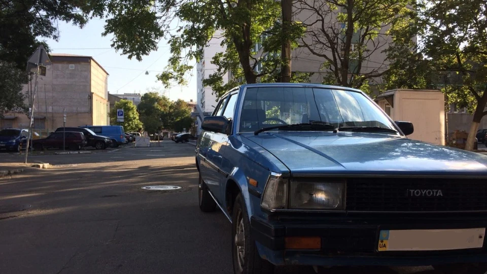 Toyota Corolla KE70 3