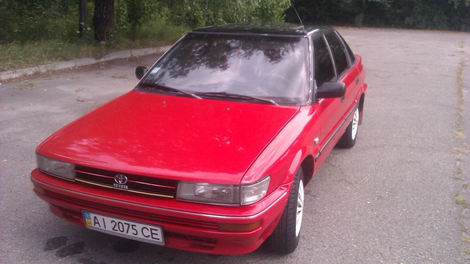 Toyota Corolla Liftback 2