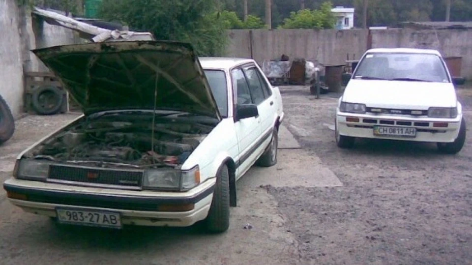 Toyota Corolla Перше корито) 2