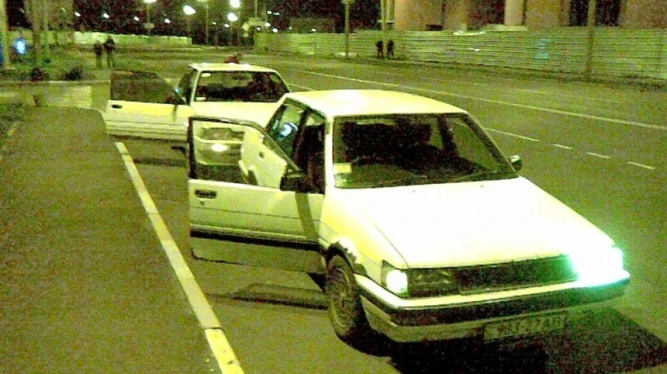 Toyota Corolla Перше корито) 5