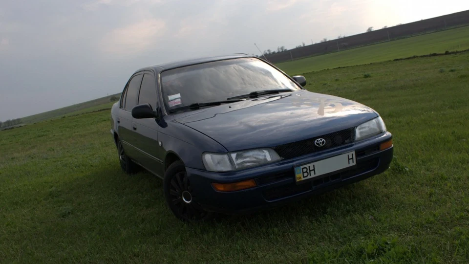 Toyota Corolla Пошарпана життям